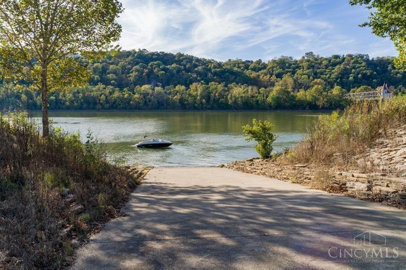 430 North Scovell Avenue