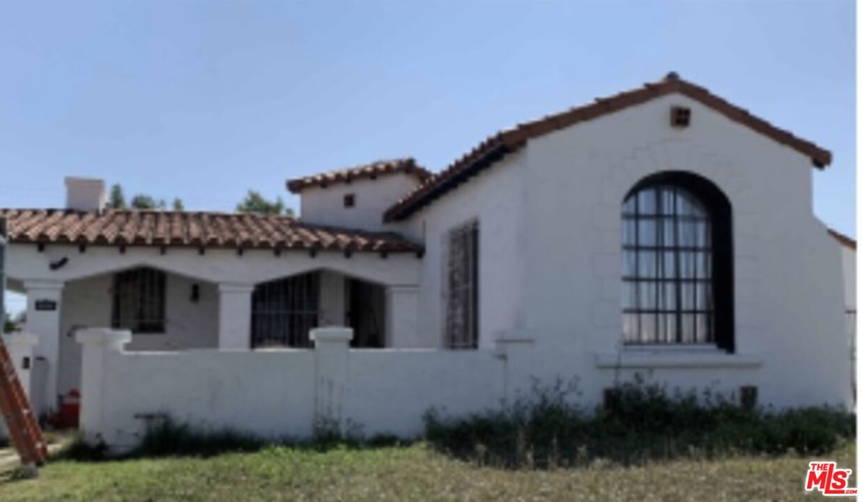 2228 West 73rd Street