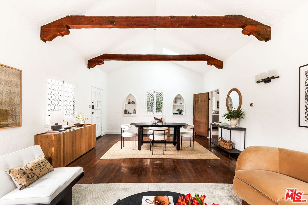 2251 North Cahuenga Boulevard