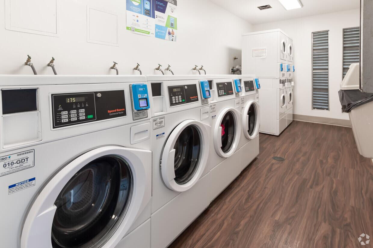 3205 Northwood Drive