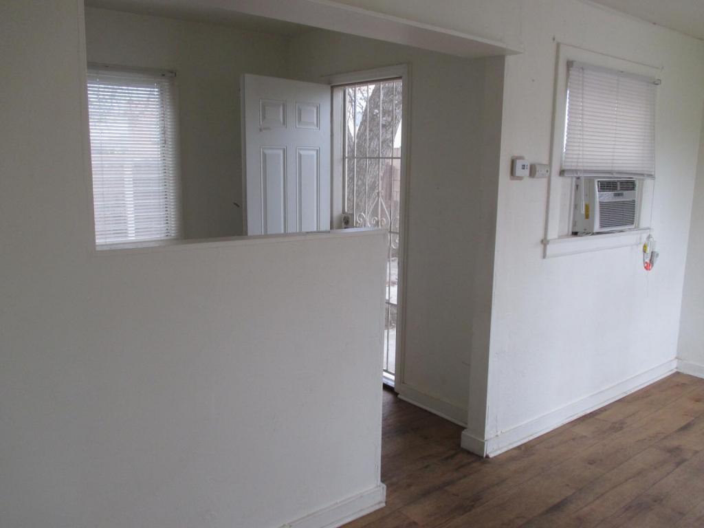 789 North Palm Avenue