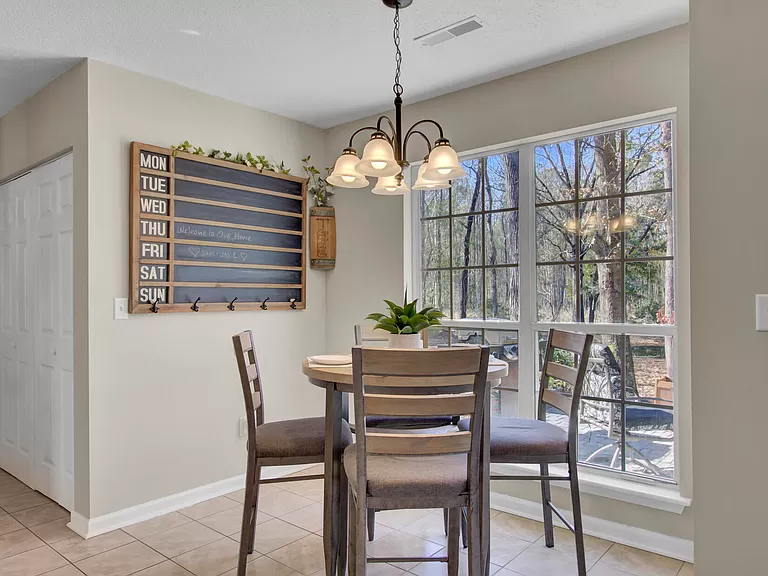 23560 Franklin Delano Roosevelt Boulevard