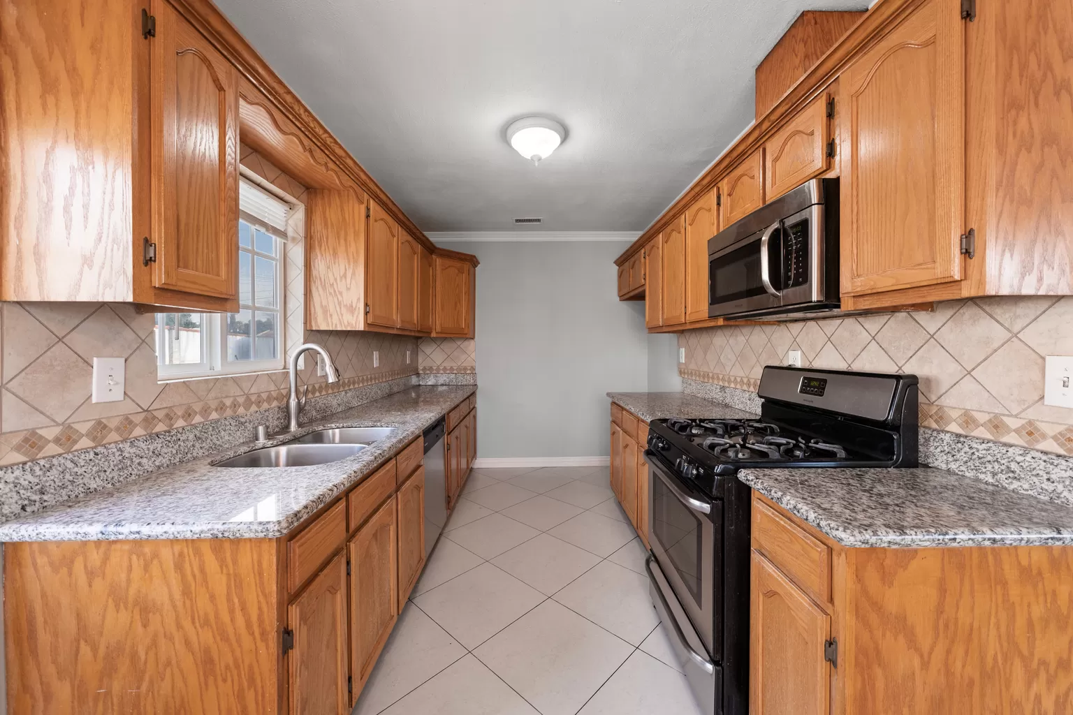 959 East El Morado Court, Unit 2