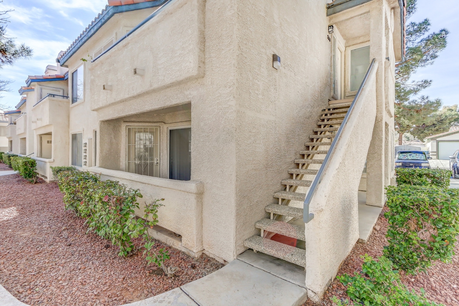 5244 Mandalay Springs Drive