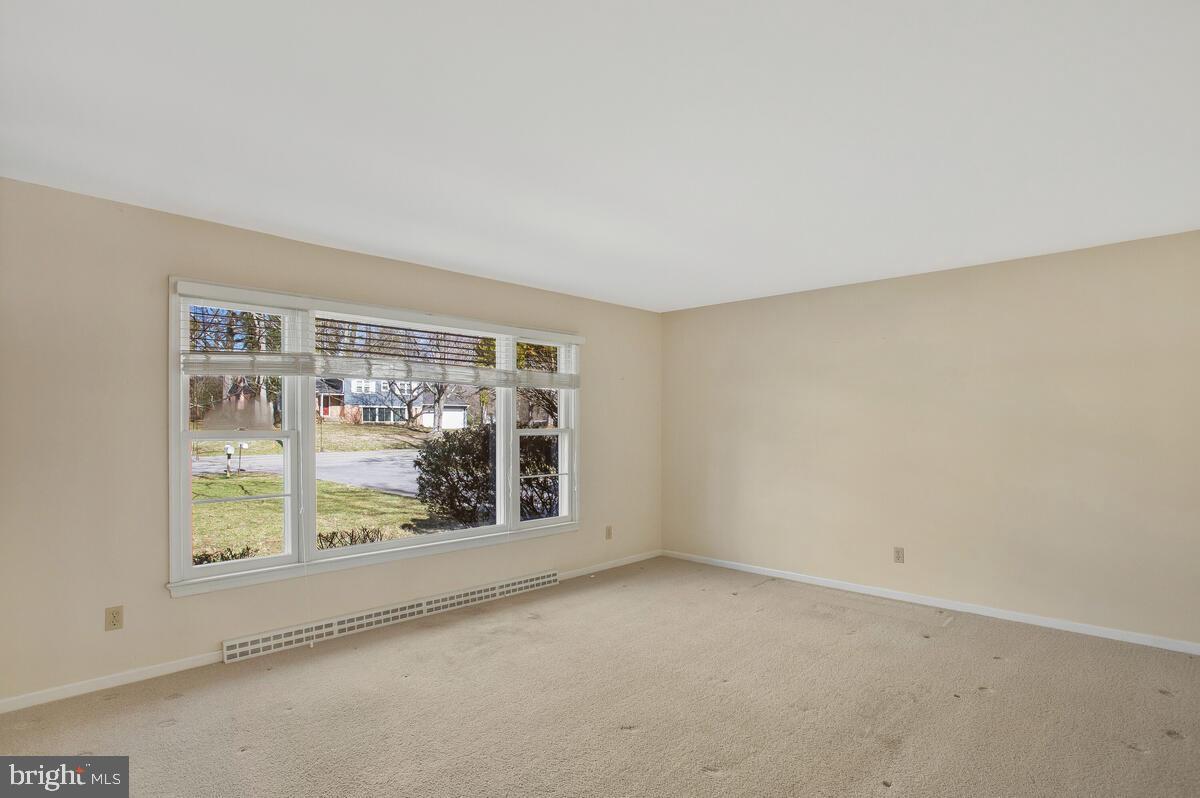 23088 Esperanza Drive