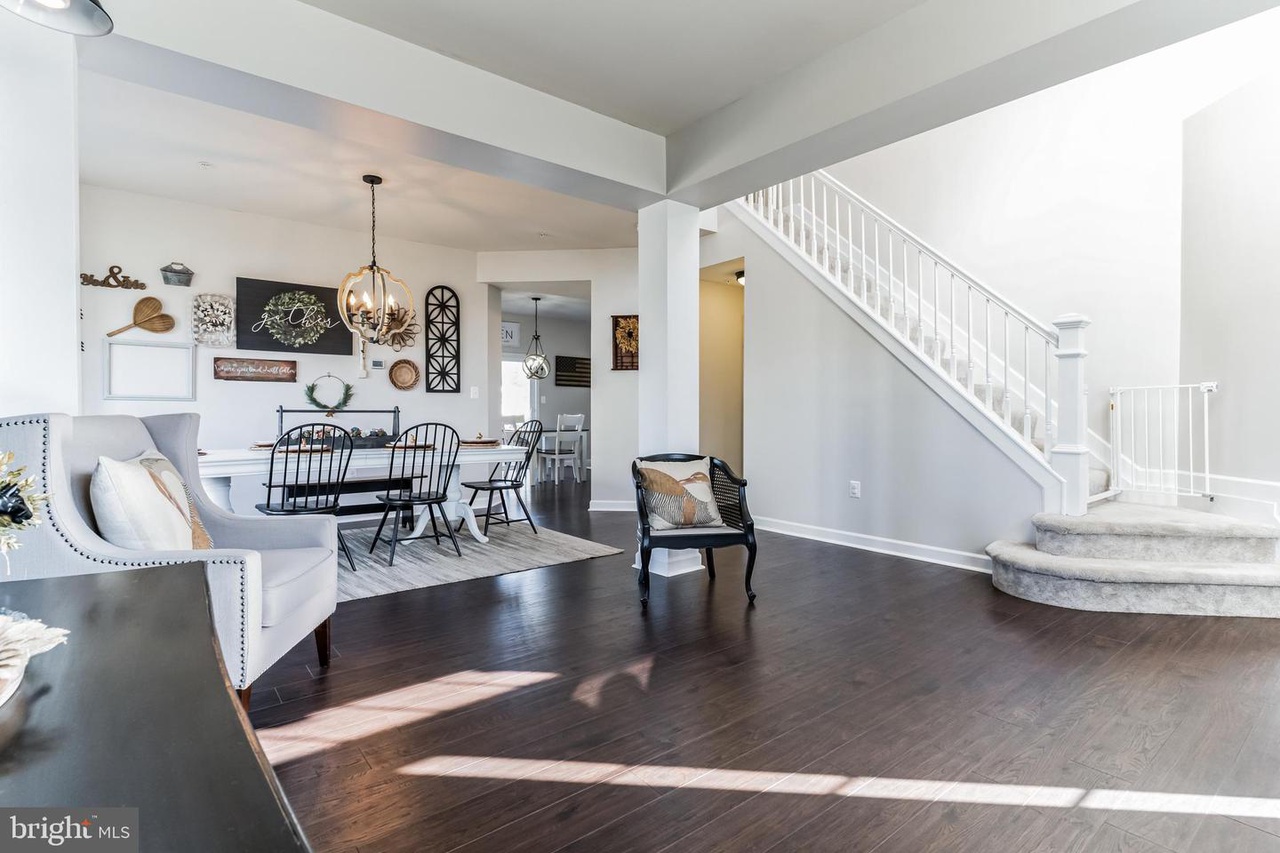 23649 Quiet Oak Court